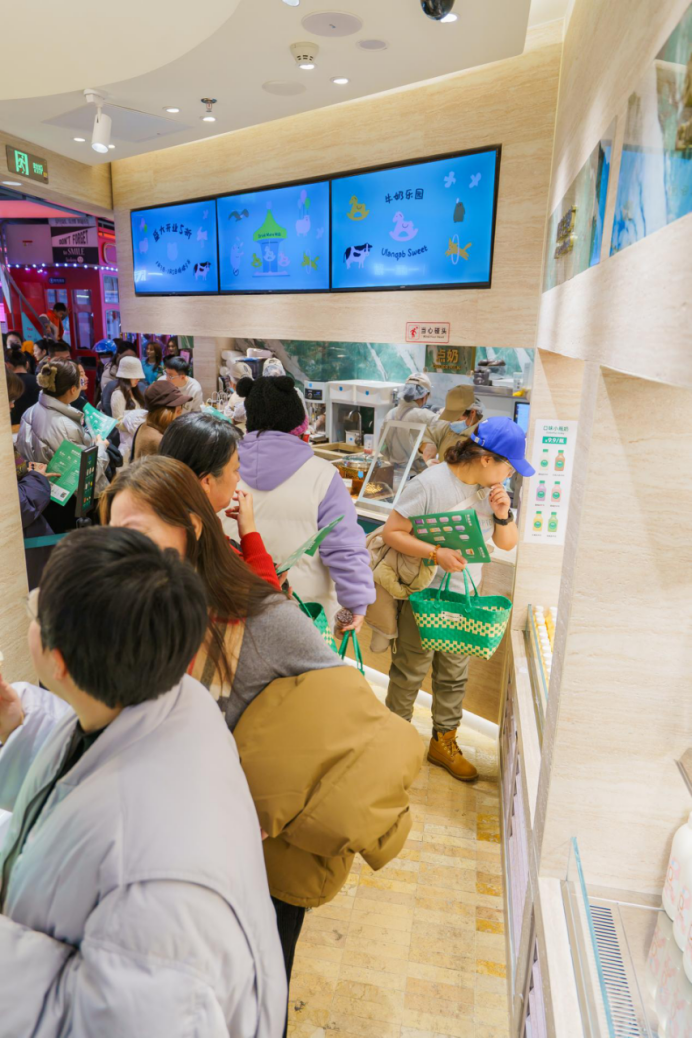 下沉市场蓝海开拓，兰熊鲜奶解锁增长新曲线